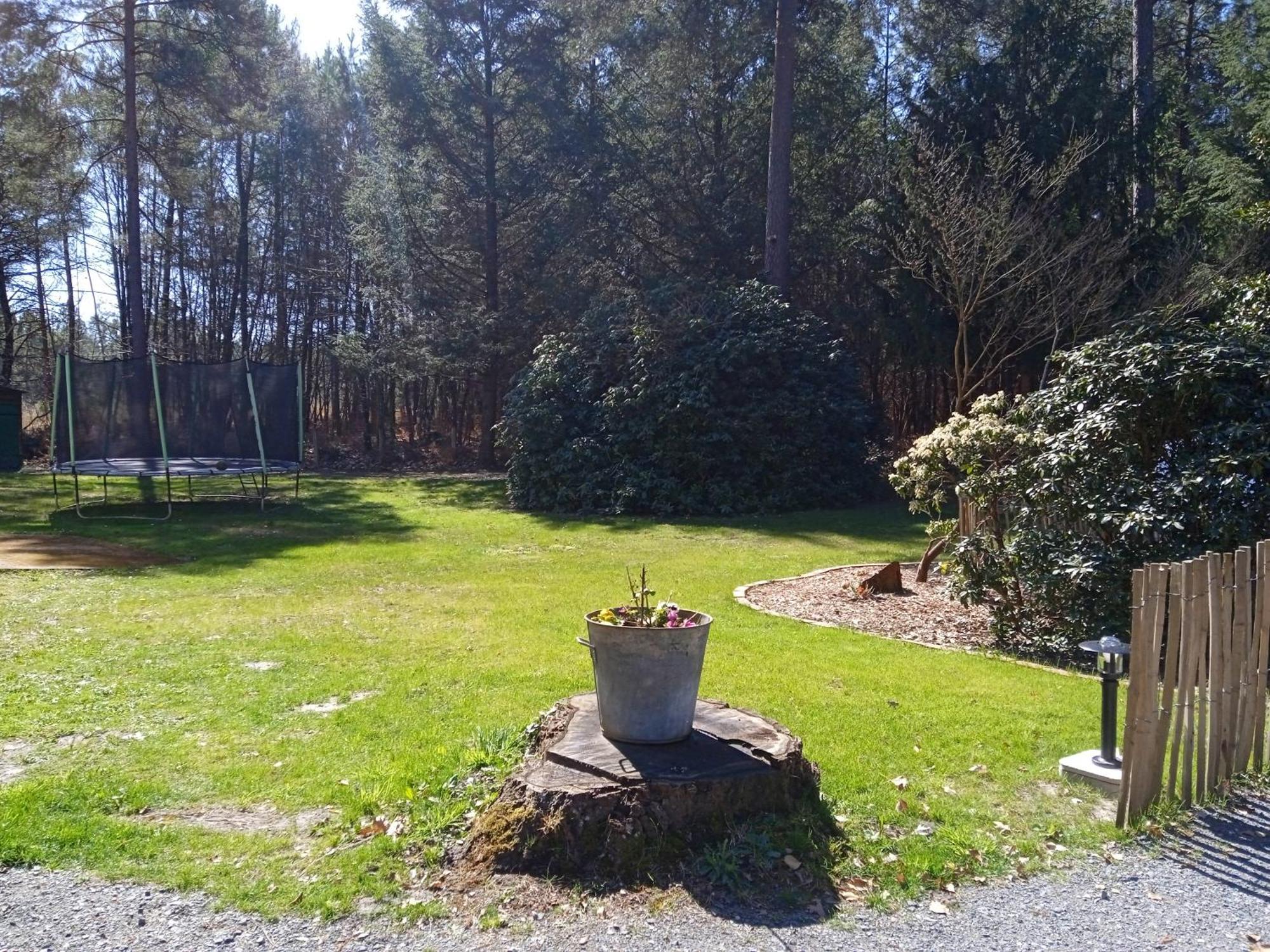 Meuble Avec Etang En Lisiere De Foret. Holiday home Saint-Mars-d'Outille
